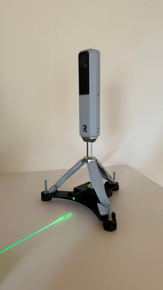 Rapsodo MLM2PRO Rechargeable Laser Alignment & Leveling Stand